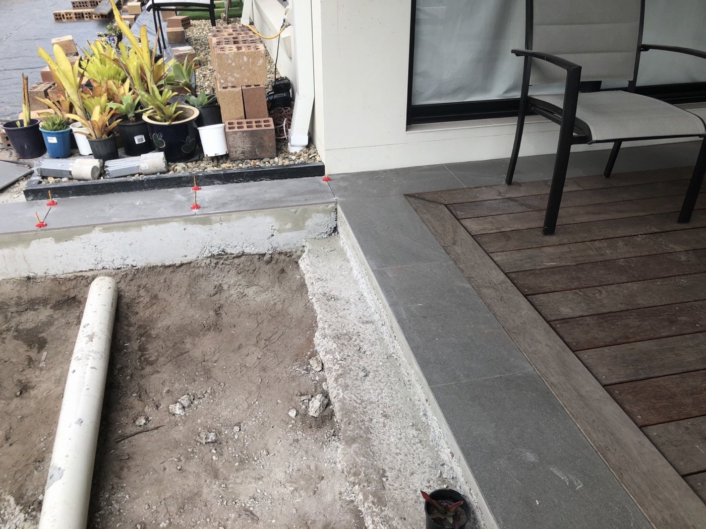 Decking and carports — Thomas Philp Constructions